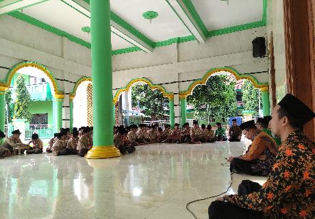 Doa Bersama Hari Pahlawan di Madrasah Sultan Fattah Jepara